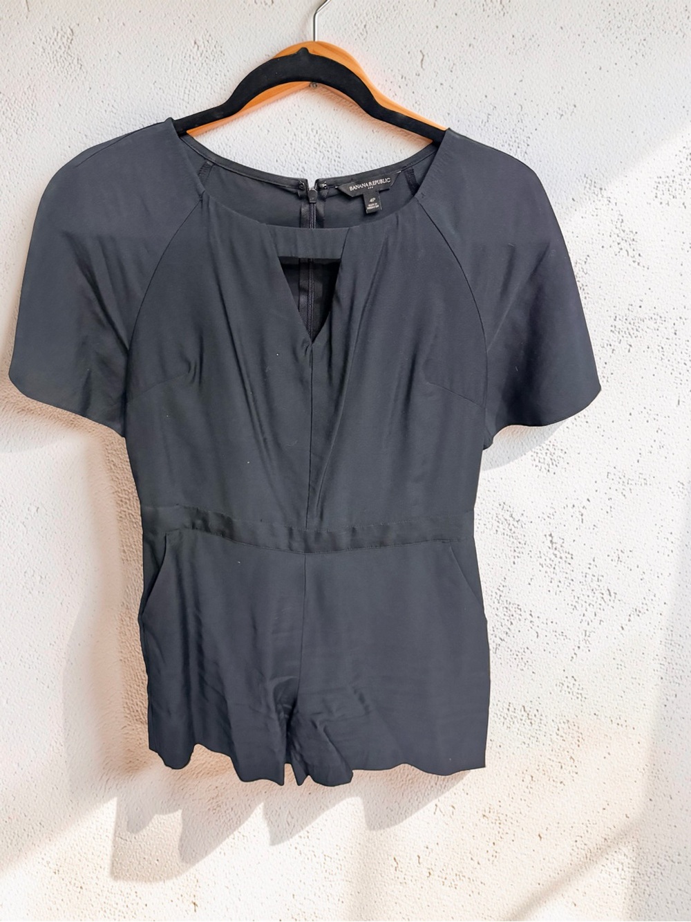 Banana Republic Black Short-Sleeve Keyhole Top